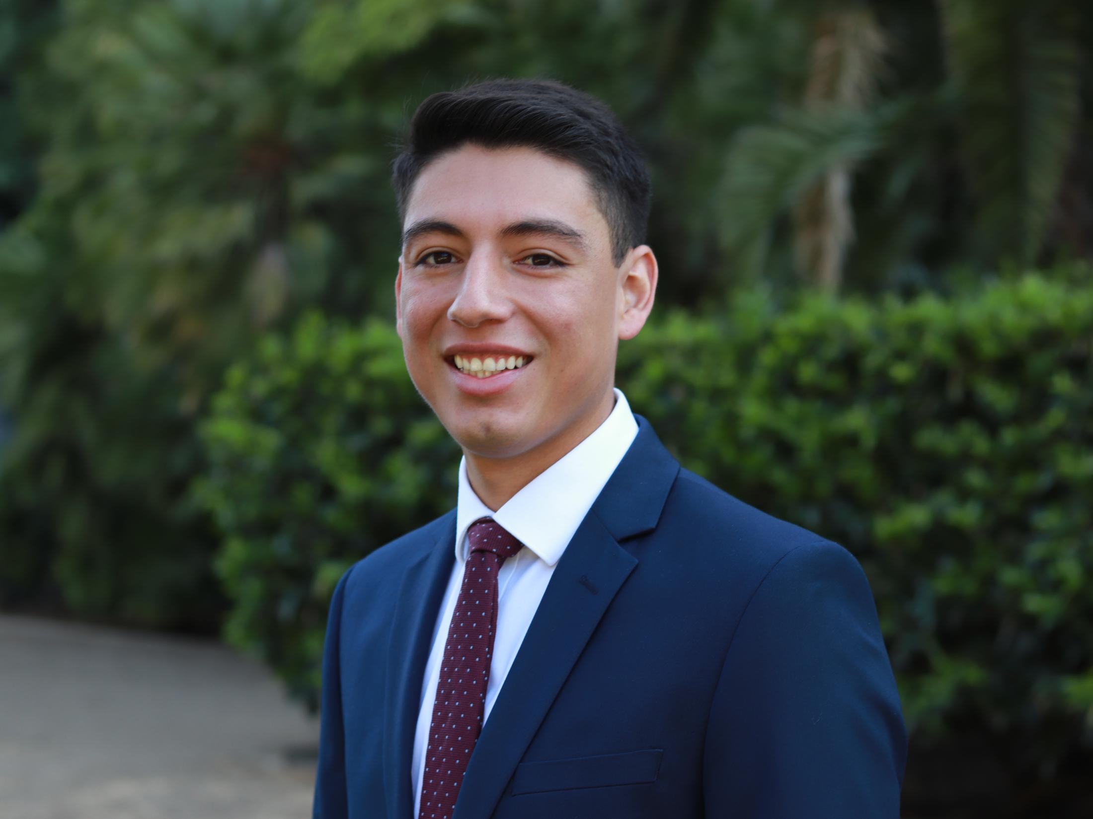 Headshot of Frank Jimenez